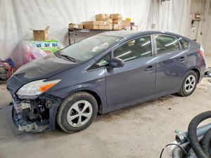 Toyota Prius 1.8L 4 2013