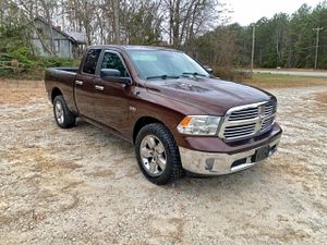 RAM 1500 SLT 5.7L 8 2014