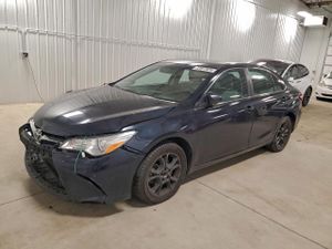 Toyota Camry LE 2.5L 4 2015