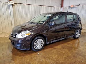 Nissan Versa S 1.8L 4 2011