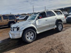 Toyota 4Runner SR5 3.4L 6 2000