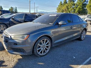 Audi A3 PREMIUM 1.8L 4 2015