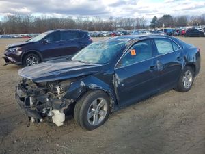 Chevrolet Malibu LS 2.5L 4 2014