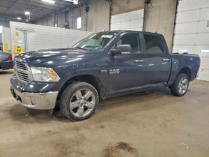 RAM 1500 SLT 5.7L 8 2014