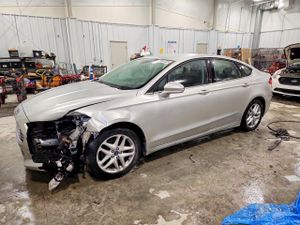 Ford Fusion SE 2.5L 4 2015