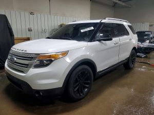 Ford Explorer XLT 3.5L 6 2013