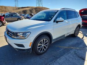 Volkswagen Tiguan SE 2.0L 4 2020