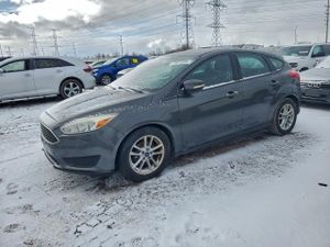 Ford Focus SE 2.0L 4 2015