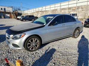 Mercedes-Benz C 300 4MATIC 2.0L 4 2015
