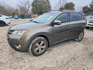 Toyota Rav4 XLE 2.5L 4 2014