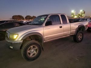 Toyota Tacoma XTRACAB PRERUNNER 3.4L 6 2002