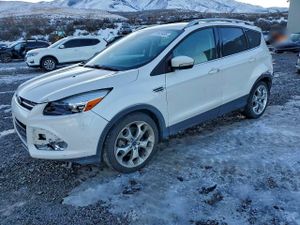 Ford Escape TITANIUM 2.0L 4 2015