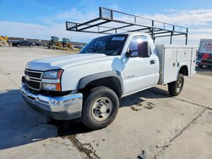 Chevrolet Silverado 1500 C2500 HEAVY DUTY 6.0L 8 2006