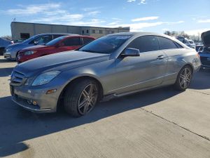 Mercedes-Benz E 350 3.5L 6 2011