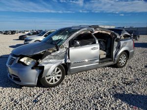 Chrysler Town & Country TOURING 3.6L 6 2014
