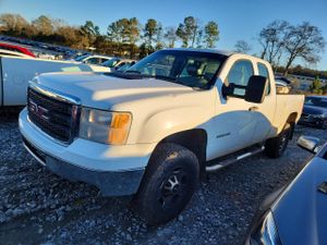 GMC Sierra K2500 HEAVY DUTY 6.6L 8 2011