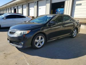 Toyota Camry BASE 2.5L 4 2012