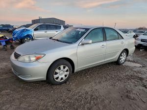 Toyota Camry LE 2.4L 4 2002