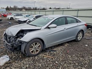 Hyundai Sonata GLS 2.4L 4 2012