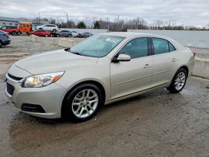 Chevrolet Malibu 1LT 2.5L 4 2015