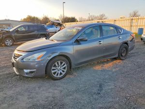 Nissan Altima 2.5 2.5L 4 2015