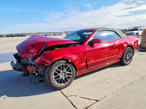 Ford Mustang 3.7L 6 2013