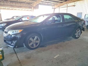 Toyota Camry L 2.5L 4 2013