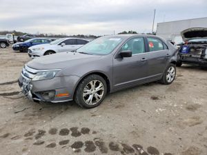 Ford Fusion SE 2.5L 4 2012