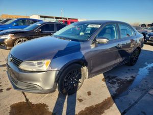 Volkswagen Jetta SE 2.5L 5 2012