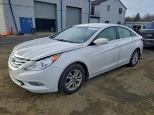 Hyundai Sonata GLS 2.4L 4 2013