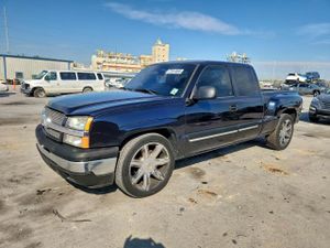Chevrolet Silverado 1500 C1500 4.3L 6 2003