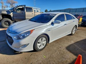 Hyundai Sonata HYBRID 2.4L 4 2015