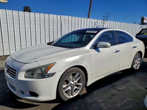 Nissan Maxima S 3.5L 6 2011