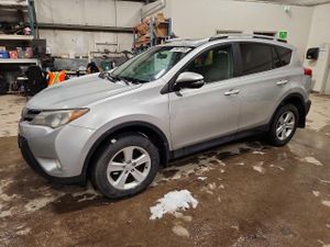 Toyota Rav4 XLE 2.5L 4 2013