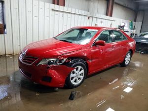 Toyota Camry BASE 2.5L 4 2011