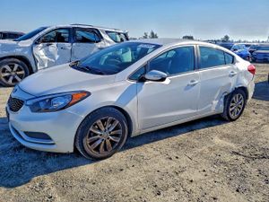 Kia Cerato / Forte / K3 LX 1.8L 4 2015
