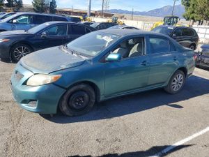 Toyota Corolla BASE 1.8L 4 2010