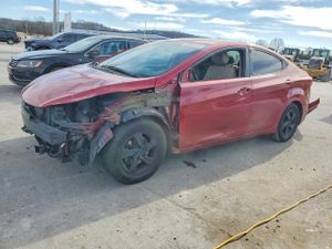 Hyundai Elantra SE 1.8L 4 2015