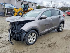 Kia Sportage LX 2.4L 4 2011