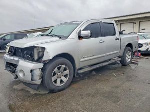 Nissan Titan XE 5.6L 8 2005