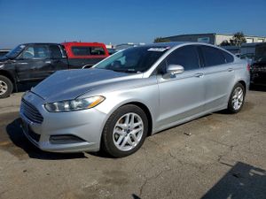 Ford Fusion SE 2.5L 4 2015