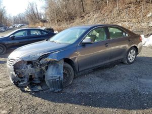 Toyota Camry BASE 2.4L 4 2009