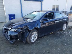 Toyota Avalon XLE 3.5L 6 2015