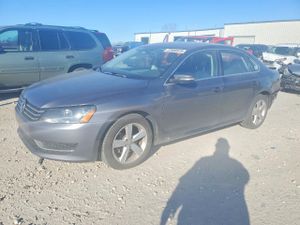 Volkswagen Passat SE 2.5L 5 2013