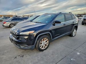 Jeep Cherokee LATITUDE 2.4L 4 2015