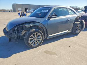 Volkswagen Beetle 2.0L 4 2013