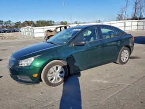 Chevrolet Cruze LS 1.8L 4 2014