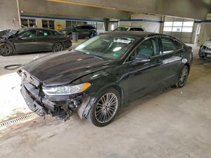 Ford Fusion SE 2.0L 4 2013