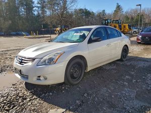 Nissan Altima BASE 2.5L 4 2010