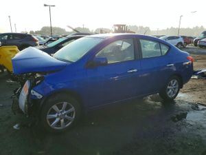 Nissan Versa S 1.6L 4 2012